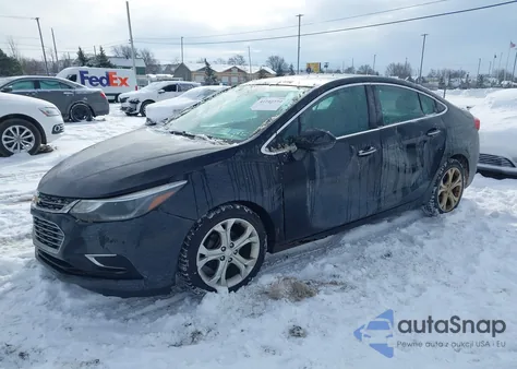 2017 Chevrolet Cruze Premier Auto z USA, uszkodzony, nr VIN 1G1BF5SM6H7102001